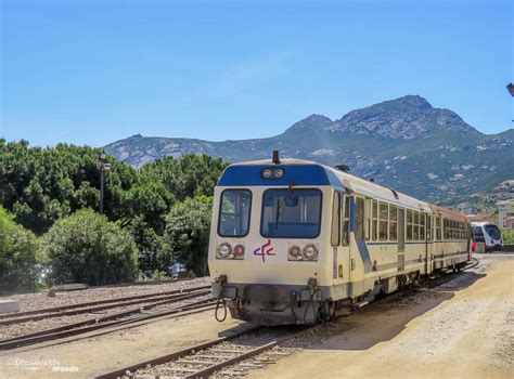 En train à travers la Corse De Calvi à Ajaccio Expérience Transat