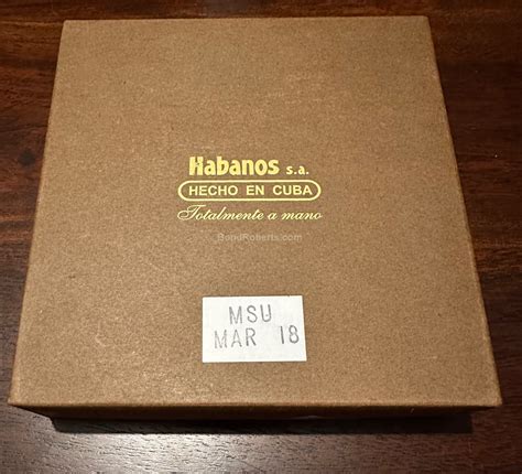 Habanos Robusto Selección Robustos 2018 Selection box of 6 cigars 23007