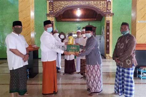 Dmi Bantu Sarana Kebersihan Masjid Prokal