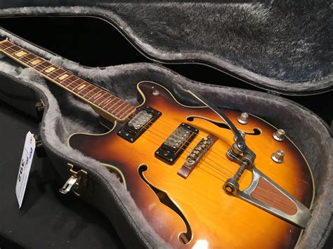 Ventura Hollow Body Electric Guitar Made In Japan Likely From 1960s With Two Humbucker