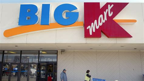 What happens when Sears' Kmart, Macy's close a store?