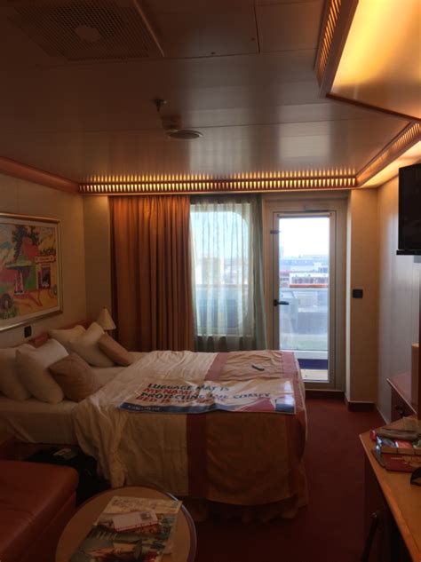 Balcony Stateroom Cabin Category 8c Carnival Freedom