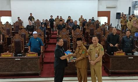 Dprd Kapuas Terima Lkpj Bupati Kapuas Tahun Kalteng Today