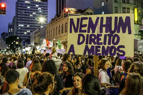 Como os direitos humanos são entendidos no Brasil? - Educação e Território