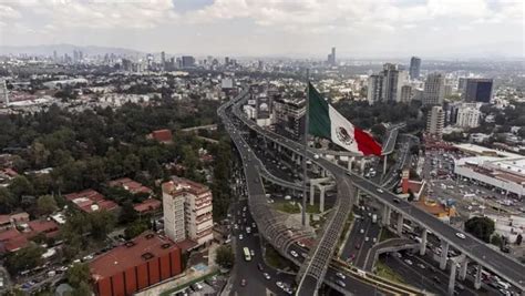 OCDE ve menos crecimiento económico para México que FMI y Banco Mundial