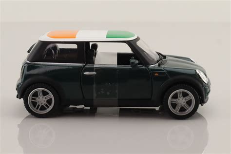 Corgi Cc Bmw Mini Cooper Irish Tricolour Roof