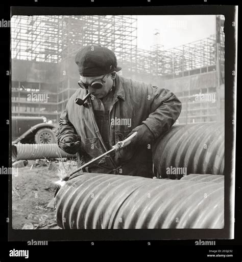 1950s Welding Hi Res Stock Photography And Images Alamy