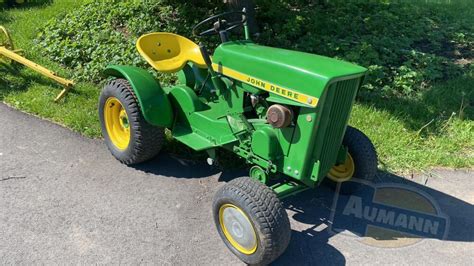 John Deere 110 Lawn Tractor - Aumann Auctions, Inc.