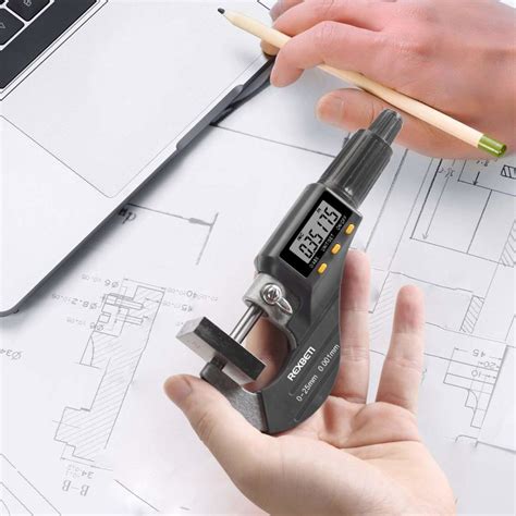 14 Different Types of Measuring Tools and Their Uses (With Pictures ...