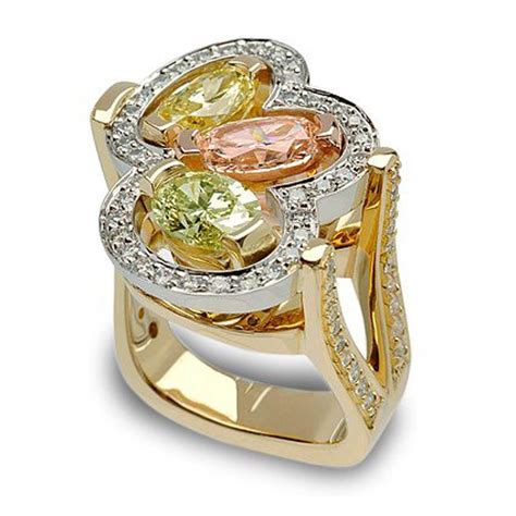 Masterpiece Fancy Color Diamond Fashion Ring