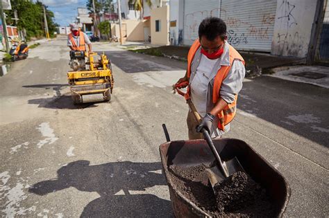 Otorgan Vialidades Seguras Con El Bacheo Y Mantenimiento De Calles