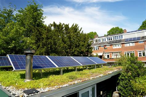 Solaranlage Auf Flachdach Was Zu Beachten Ist