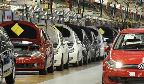 Reverse Gear Of Indian Automobile Sector Indian Retailer