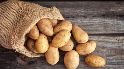 How Many Potatoes Are Actually In A Pound