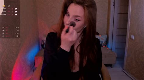 Super Slim Perfect Natural Boobs Long Hair Pretty Babe Show