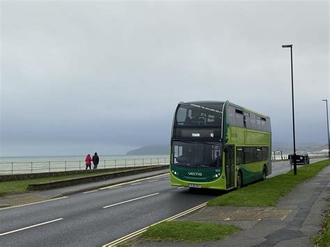 Southern Vectis Hj Hsu Seen Here Heading Along The Sea Fr Flickr