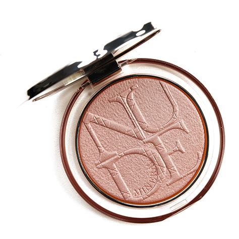 Dior Rose Glow 005 Diorskin Nude Luminizer Assessment Swatches