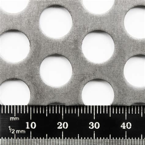 10mm Round Hole Mild Steel Perforated Metal Mesh Sheets 15mm Pitch