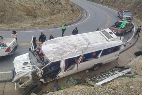 Cusco Accidente En V A Interoce Nica Deja Muertos Y Heridos