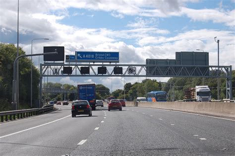 M5 Southbound 1 Mile To Junction 17 © Jhannan Briggs Geograph