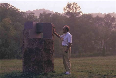 Claves Para Disfrutar Del A O De Chillida El Escultor Que Moldeaba El