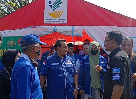 Ketua Dpd Demokrat Jabar Salurkan Bantuan Kepada Korban Banjir Garut