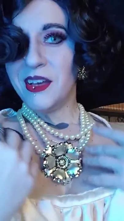 Lady Dimitrescu S Pet Free Giantess Hd Porn Xhamster