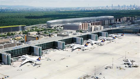 Frankfurt Airport pictures: View photos and images of Frankfurt Airport