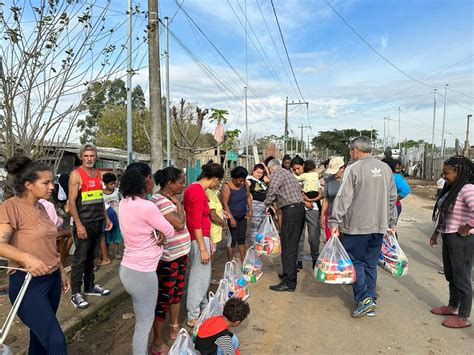 União Voluntários faz entregas da Campanha do Agasalho 2023 participe