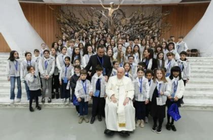 Gli Alunni Del Collegio Rotondi Ricevuti Dal Papa Prima Saronno