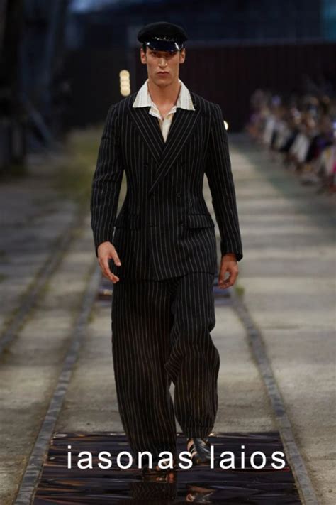 OMG He S Naked Fashion And Runway Model Iasonas Laios OMG BLOG