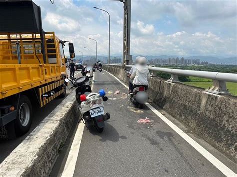 女子騎車自摔送醫 竟是地上「這一灘」惹的禍 社會 中時