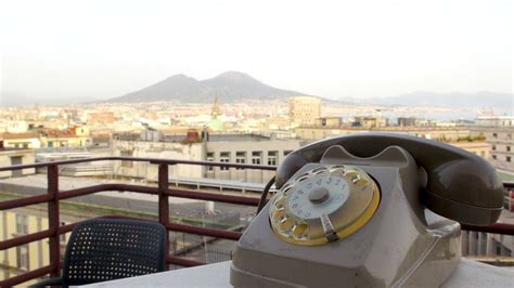 Rotary dial phone gets GSM upgrade | Embedded Lab