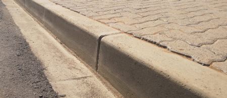 Bosun Paving Kerbs And Retaining Wall Blocks Expect The Best