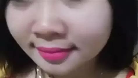 Vollbusige Indonesische MILF Teil XHamster