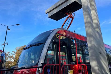 Futuristic Tram Like Electric Buses Rolled Out In London And They Charge Quicker Than Your Phone