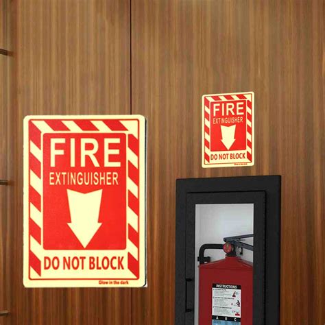 Jual Stiker APAR Pemadam Api 13x18 Cm Sign Tanda APAR Stiker Fire Extinguisher Warning Sign Glow ...