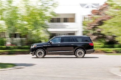 2018 Lincoln Navigator Review CarsDirect