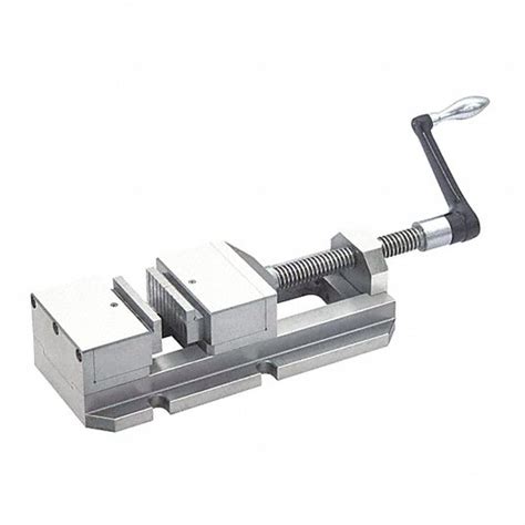 Dayton 3 116 In Jaw Face Wd 4 In Max Jaw Opening Machine Vise