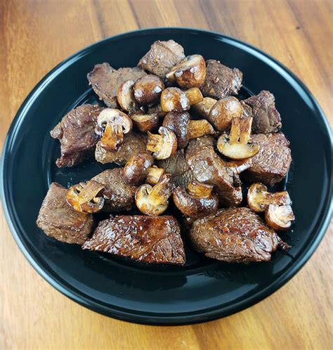 Balsamic Steak Tips With Mushrooms Recipe Blogchef