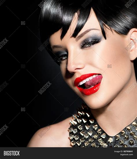 punk short hair cut 8