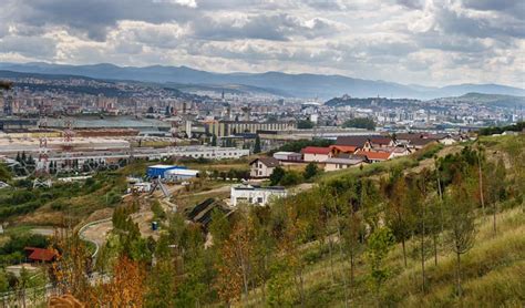 Ziua De Cluj S A Deschis P Durea Clujenilor Parcul Tineretului Cum