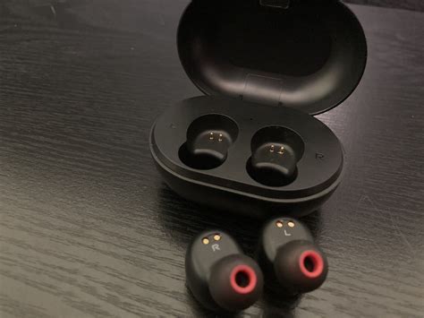 How To Pair Plt Earbuds Audiolover