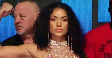 Pearl Gonzalez Had Security Guard Staring At Her Weigh In Bikini Before Boxing Return Daily Star