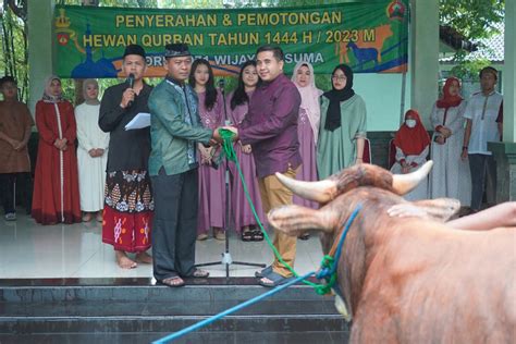 Idul Adha Danrem 071 Wijayakusuma Sholat Bersama Masyarakat Dan