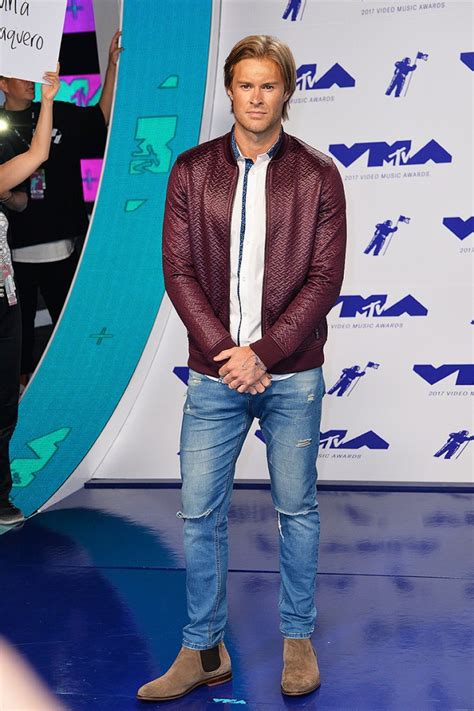 2017 Mtv Vma — See The Video Music Awards Hottest Hunks Hollywood Life