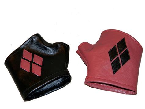 Harley Quinn Arkham City Mitten Gloves