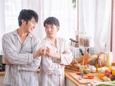 Couple Gay Concept 10679799 Stock Photo At Vecteezy