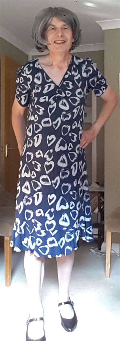 Relaxing On A Hot Summer Day Crossdresser Heaven