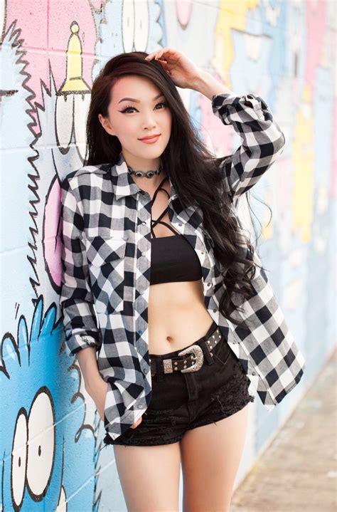 Vampy Bit Me Linda Le Fan Asian Girl Cosplay Bikini JoyReactor